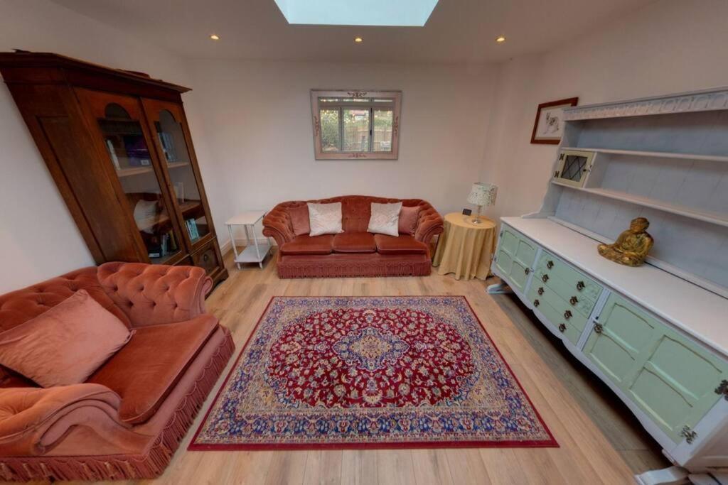 The Coach House Villa Westoe Exterior photo